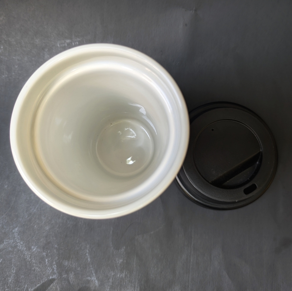STARBUCKS | 2009 White Ceramic To Go Coffee Mug With Locking Lid, 12 oz. - Picture 2 of 2